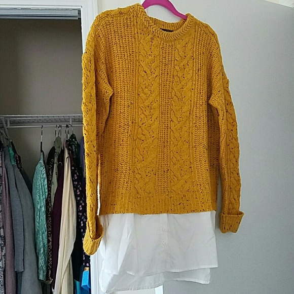 Sweater - Picture 2 of 2